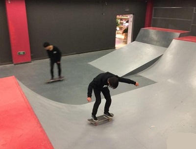 滑板場(滑板公園)各種材質的道具設施特點介紹